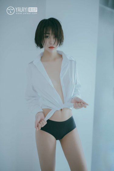 美女被x